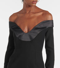 The New Arrivals Ilkyaz Ozel Orreda off-shoulder gown