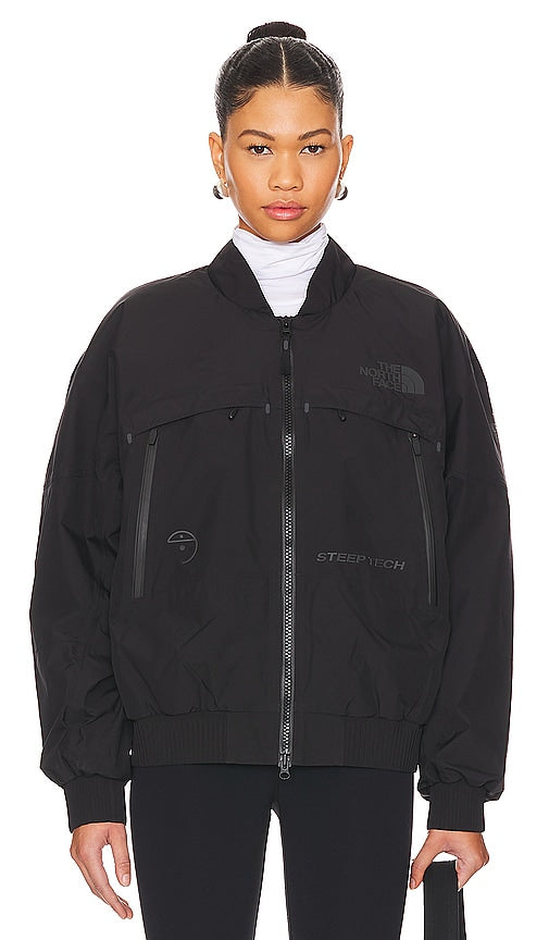 The North Face Steep Tech Bomber Jacket in Black - The North Face - Steep Tech - Bomber - Noir - The North Face Steep Tech 黑色飞行员夹克 - The North Face Steep Tech Bomberjacke in Schwarz - The North Face Steep Tech 봄버 재킷블랙 색상 - Giubbotto bomber The North Face Steep Tech in nero
