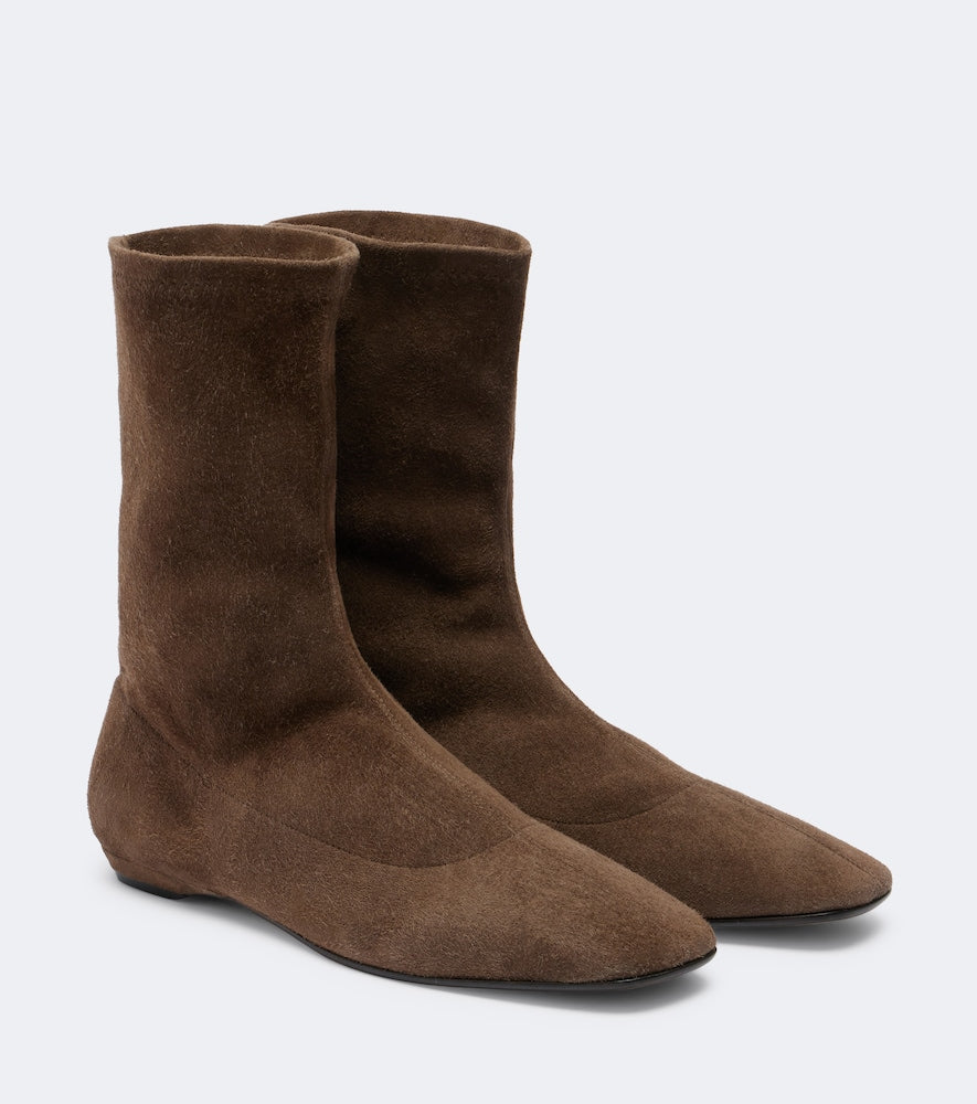 The Row Cindy suede ankle boots - Brown Flat Boots