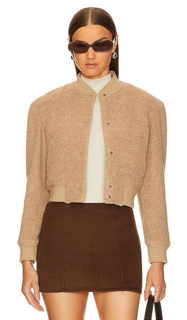 Theory Shrunken Fleece Teddy Jacket in Tan - Veste Teddy en polaire rétrécie Theory en beige - Theory 黄褐色皱缩羊毛泰迪熊夹克 - Theory Shrunken Fleece Teddyjacke in Hellbraun - Theory 슈렁큰 플리스 테디 재킷 - Giacca Teddy in pile rimpicciolito Theory in marrone chiaro