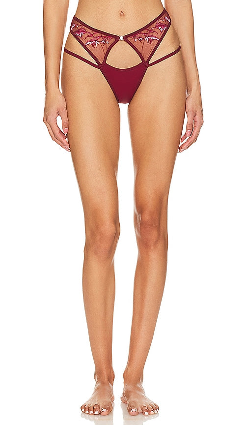 Thistle and Spire Cirsi Thong in Red - String Cirsi Thistle and Spire en rouge - Thistle and Spire Cirsi 红色丁字裤 - Thistle and Spire Cirsi Thong in Rot - Thistle and Spire Cirsi 끈 레드 색상 - Perizoma Cirsi con cardo e guglia in rosso