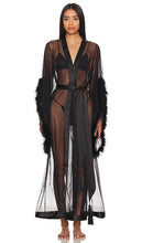 Thistle and Spire F√É¬™te Robe in Black