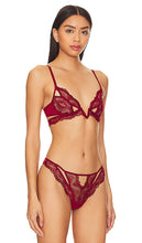 Thistle and Spire Kane V-wire Bra in Red