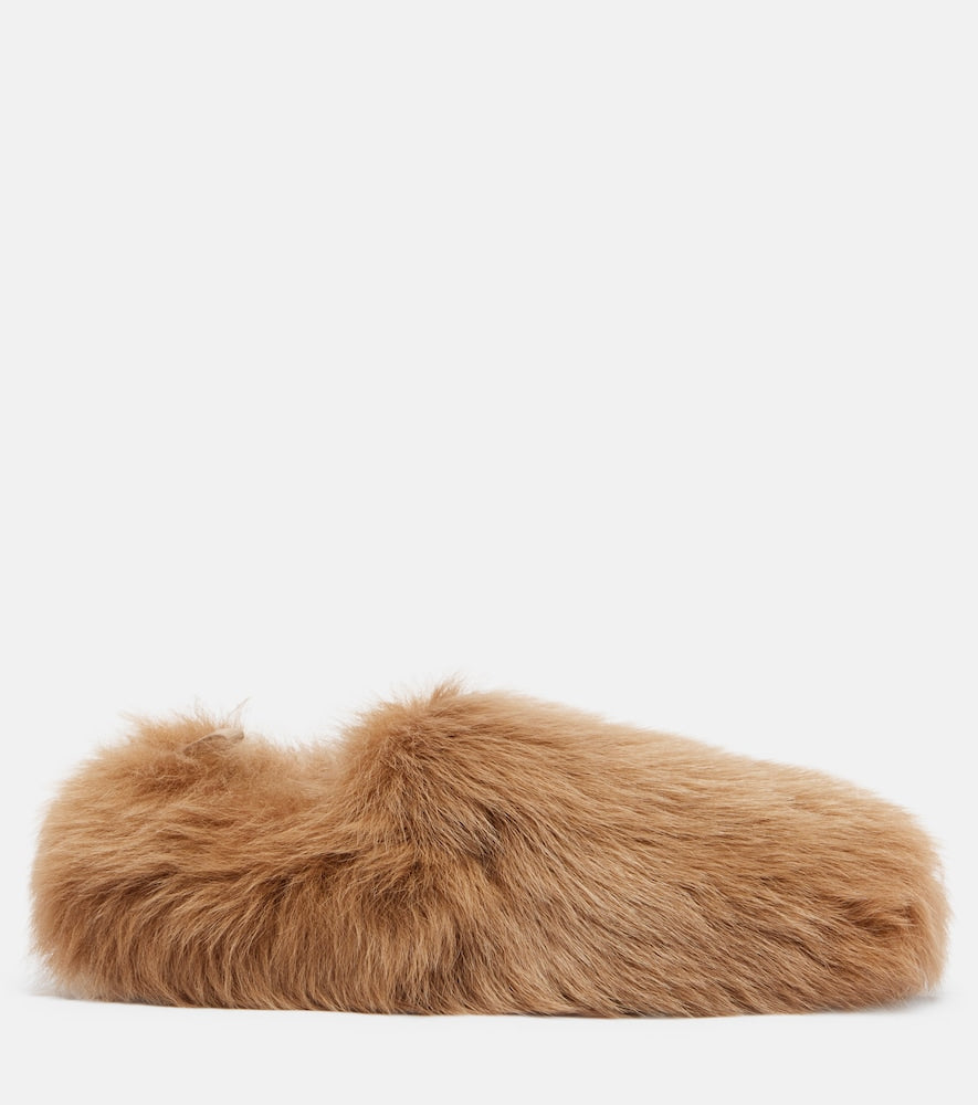 Tod's Gommino shearling slip-on shoes