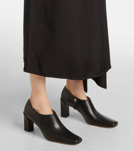 Tod's Leather ankle boots