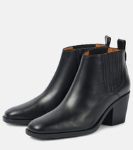 Tod's Leather ankle boots