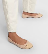 Tod's Leather ballet flats