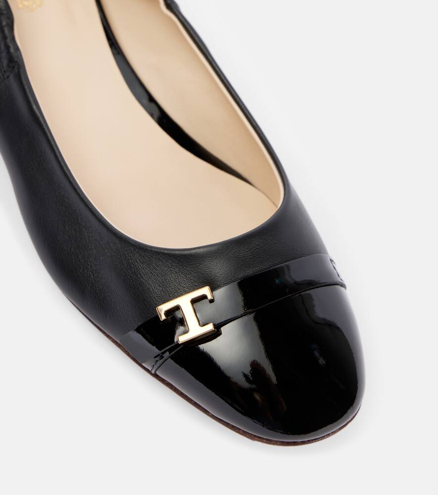 Tod's Leather ballet flats