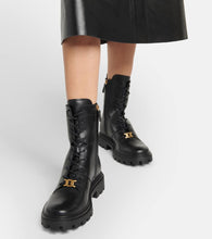 Tod's Leather boots