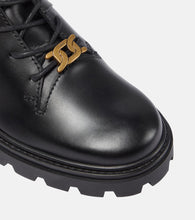 Tod's Leather boots