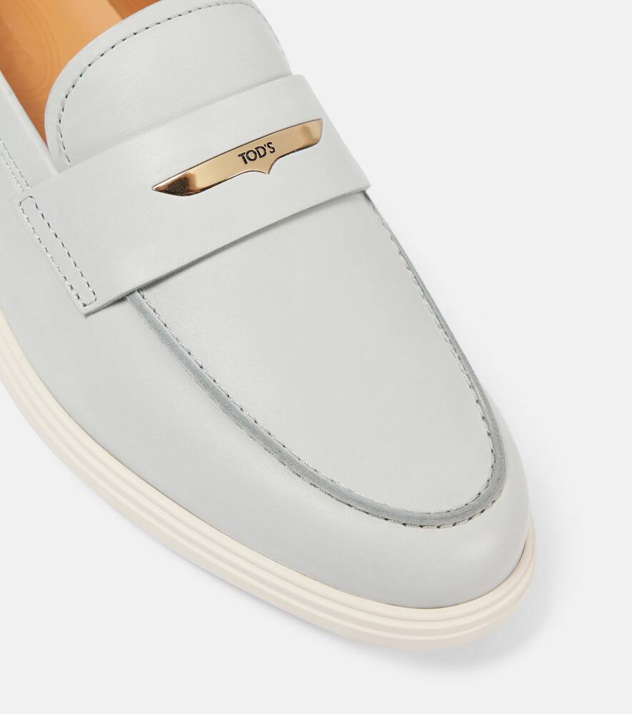 Tod's Leather loafers