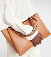Tod's Medium leather tote bag