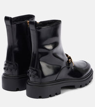 Tod's Patent leather Chelsea boots