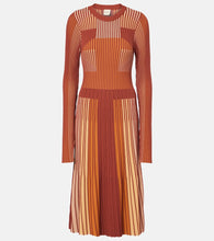 Tod's Striped pliss√É¬© midi dress. Tod's 条纹褶皱中长连衣裙
