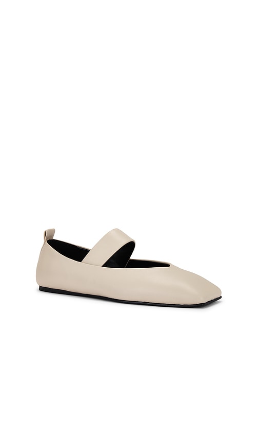 Tony Bianco Hawaii Flat in Cream