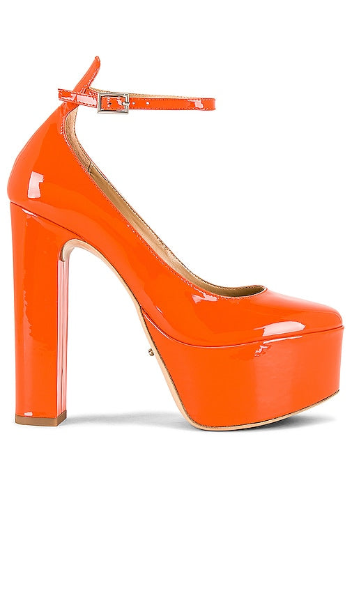 Tony Bianco Jaguar Platform Heel in Orange - Talon plateforme Jaguar Tony Bianco en orange - Tony Bianco Jaguar 橙色厚底鞋跟 - Tony Bianco Jaguar Plateauabsatz in Orange - Tony Bianco 재규어 플랫폼 힐 오렌지 색상 - Tacco platform Tony Bianco Jaguar in arancione