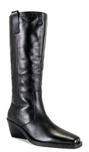 Tony Bianco Kastro Boot in Black