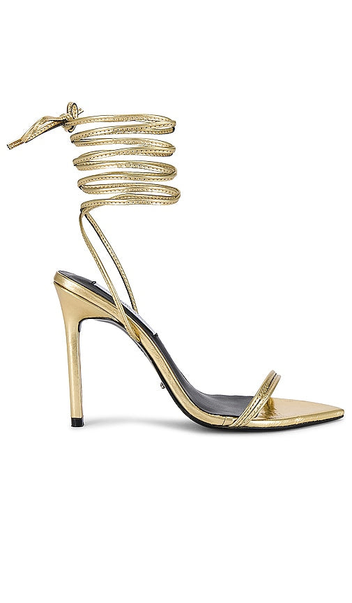Tony Bianco Millie Sandal in Metallic Gold - Sandale Tony Bianco Millie en or métallisé - Tony Bianco Millie 金属金色凉鞋 - Tony Bianco Millie Sandale in Metallic-Gold - Tony Bianco 밀리 샌들 메탈릭 골드 소재 - Sandalo Millie Tony Bianco in oro metallizzato