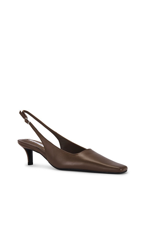 Tony Bianco Zaaki Pump in Brown