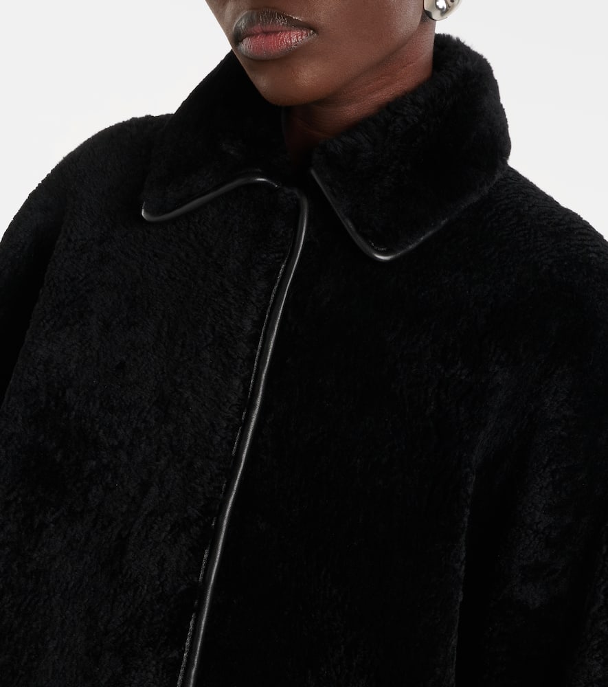 Toteme Oversized shearling jacket