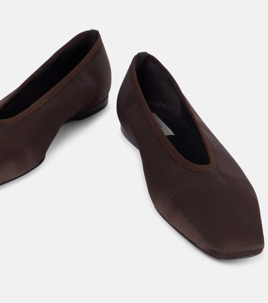 Toteme Satin ballet flats