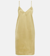 Toteme Satin slip dress. 图腾缎面吊带裙