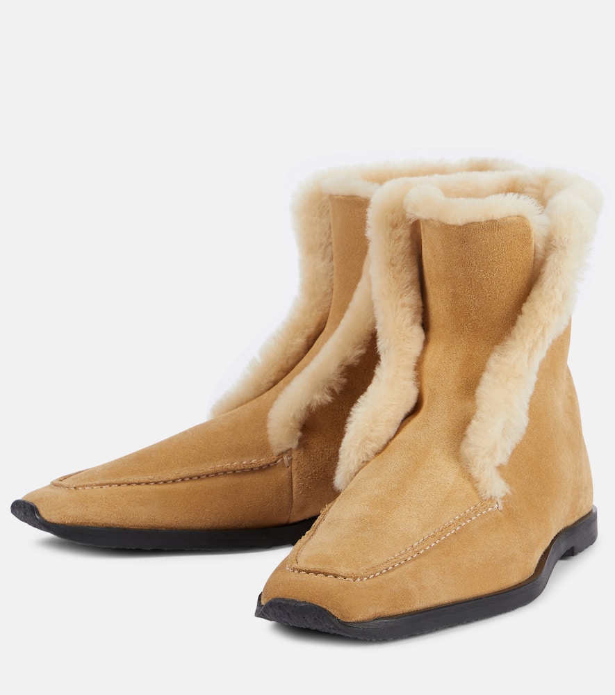 Toteme Shearling-lined suede ankle boots
