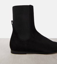 Toteme Suede chelsea boots