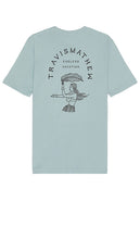 TravisMathew Forbidden Isle T-Shirt in Blue - TravisMathew - T-shirt Forbidden Isle en bleu - TravisMathew 紫禁岛 T 恤 - TravisMathew Forbidden Isle T-Shirt in Blau - TravisMathew Forbidden Isle 티셔츠블루 색상 - T-shirt TravisMathew Forbidden Isle in blu