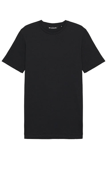 TravisMathew The Crew Tee in Black - TravisMathew - T-shirt The Crew en noir - TravisMathew 黑色 The Crew T 恤 - TravisMathew The Crew T-Shirt in Schwarz - TravisMathew 더 크루 티셔츠 - Maglietta TravisMathew The Crew in nero