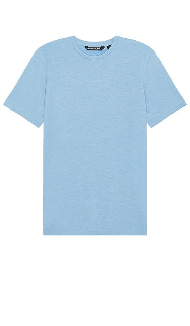 TravisMathew The Crew Tee in Blue - TravisMathew - T-shirt The Crew en bleu - TravisMathew The Crew 蓝色 T 恤 - TravisMathew The Crew T-Shirt in Blau - TravisMathew 더 크루 티셔츠 - Maglietta TravisMathew The Crew in blu