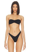 Tropic of C Bisou Bikini Top in Black - Haut de bikini Bisou Tropic of C en noir - Tropic of C Bisou 黑色比基尼上衣 - Tropic of C Bisou Bikinioberteil in Schwarz - Tropic of C Bisou 비키니 탑 블랙 색상 - Top bikini Tropic of C Bisou in nero