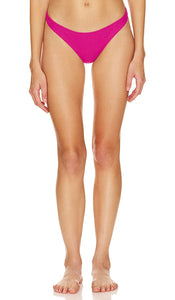 Tropic of C Lo Bikini Bottom in Pink - Bas de bikini Tropic of C Lo en rose - Tropic of C Lo 粉色比基尼泳裤 - Tropic of C Lo Bikinihose in Rosa - Tropic of C Lo 비키니 하의 핑크 색상 - Slip bikini Tropic of C Lo in rosa