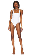 Tularosa Flirty One Piece in White - Tularosa Flirty One Piece en blanc - Tularosa 性感白色一件 - Tularosa Flirty Einteiler in Weiß - Tularosa Flirty 원피스 화이트 색상 - Costume intero flirty di Tularosa in bianco