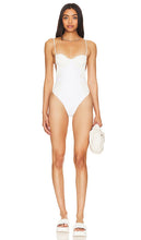 Tularosa Gardenia One Piece in Ivory - Tularosa Gardenia une pièce en ivoire - 象牙色图拉罗萨栀子一件 - Tularosa Gardenia Einteiler in Elfenbein - Tularosa Gardenia 원피스 아이보리 색상 - Tularosa Gardenia Costume intero in Avorio