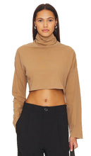 Tularosa Green Terese Top in Tan - Haut Terese vert Tularosa en beige - Tularosa Green Terese 黄褐色上衣 - Tularosa Green Terese Top in Hellbraun - Tularosa 그린 테레즈 탑 - Top Terese verde Tularosa in marrone chiaro