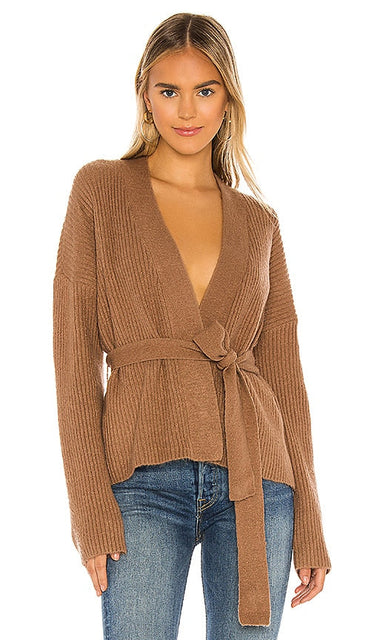 Tularosa Halcyon Cardigan in Taupe - Cardigan Tularosa Halcyon en taupe - Tularosa Halcyon 灰褐色开衫 - Tularosa Halcyon Cardigan in Taupe - Tularosa Halcyon 가디건 - Cardigan Tularosa Halcyon color tortora
