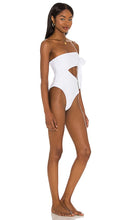 Tularosa Omnia One Piece in White