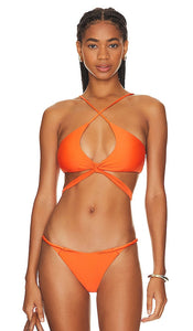 Tularosa Sadako Top in Burnt Orange - Haut Tularosa Sadako en orange brûlé - Tularosa Sadako 焦橙色上衣 - Tularosa Sadako Top in gebranntem Orange - Tularosa Sadako 탑 - Top Tularosa Sadako in arancione bruciato