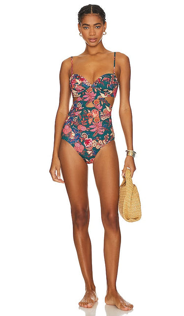 Ulla Johnson Luna One Piece in Blue - Ulla Johnson Luna une pièce en bleu - Ulla Johnson Luna 一件蓝色衣服 - Ulla Johnson Luna Einteiler in Blau - Ulla Johnson 루나 원피스 블루 색상 - Costume intero di Ulla Johnson Luna in blu