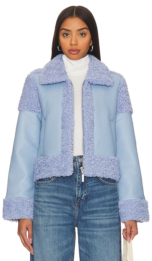 Unreal Fur Corfu Jacket in Blue - Veste Corfu en fourrure Unreal en bleu - 蓝色 Unreal Corfu 毛皮夹克 - Unreal Fur Corfu Jacke in Blau - Unreal Fur 코르푸 재킷 - Giacca Corfù in pelliccia irreale in blu