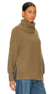 Varley Milton Sweatshirt in Olive