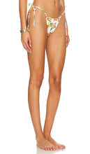 VDM Marley Side Tie Bottom in White,Green