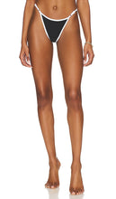 VDM Niki Reversible Bikini Bottom in Black & White - Bas de bikini réversible VDM Niki en noir et blanc - VDM Niki 黑白双面比基尼泳裤 - VDM Niki Wende-Bikinihose in Schwarz und Weiß - VDM Niki 리버서블 비키니 하의 블랙 & 화이트 색상 - Slip bikini reversibile VDM Niki in bianco e nero