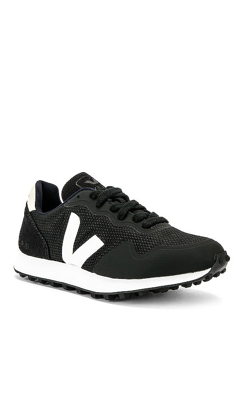 Veja SDU RT Sneaker in Black