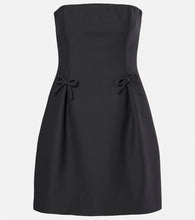 Valentino Crepe Couture corset dress. 华伦天奴绉纱高级定制紧身胸衣连衣裙
