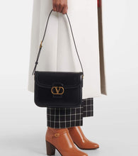 Valentino Garavani 9TO5 VLogo Signature leather shoulder bag