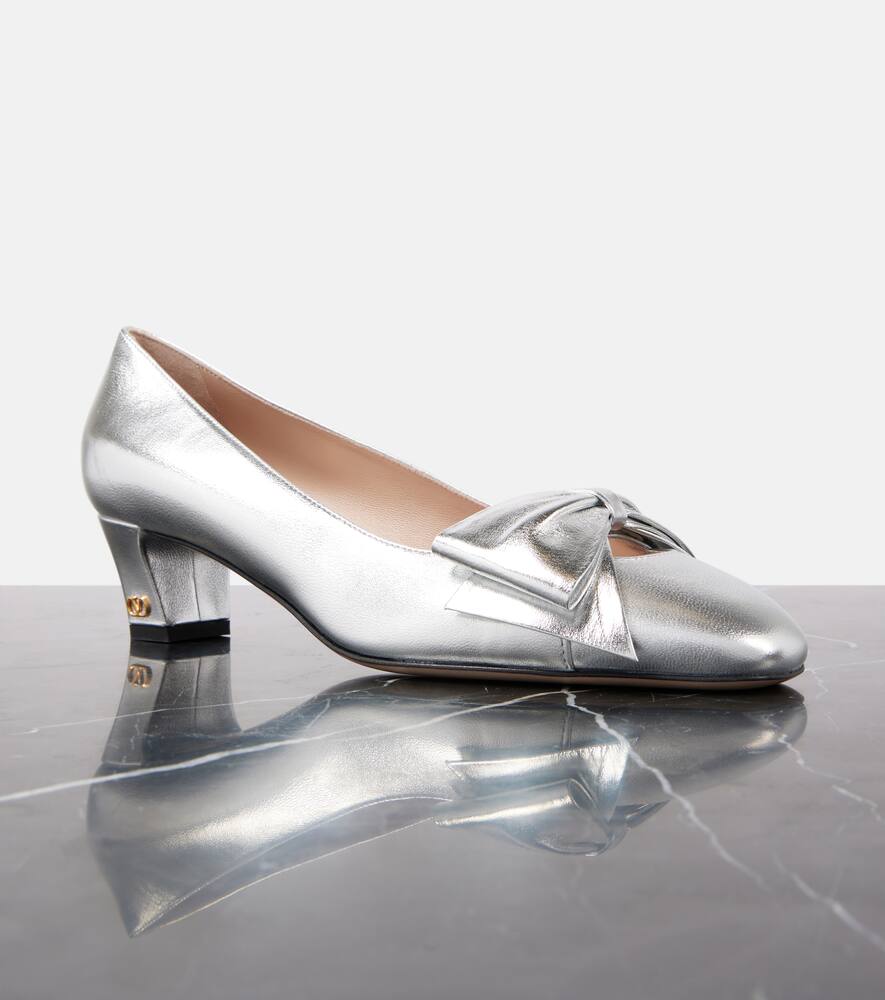 Valentino Garavani Bowow 45 metallic leather pumps
