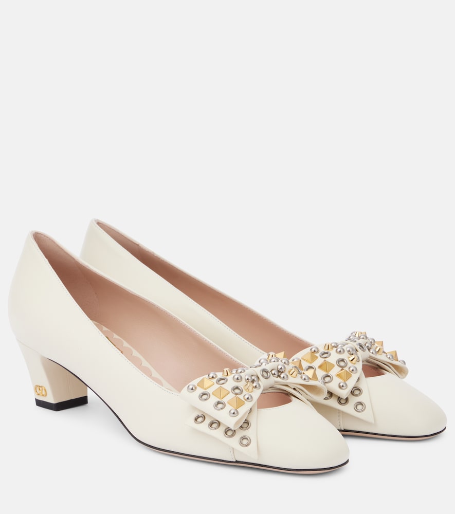 Valentino Garavani Bowow 45 studded leather pumps
