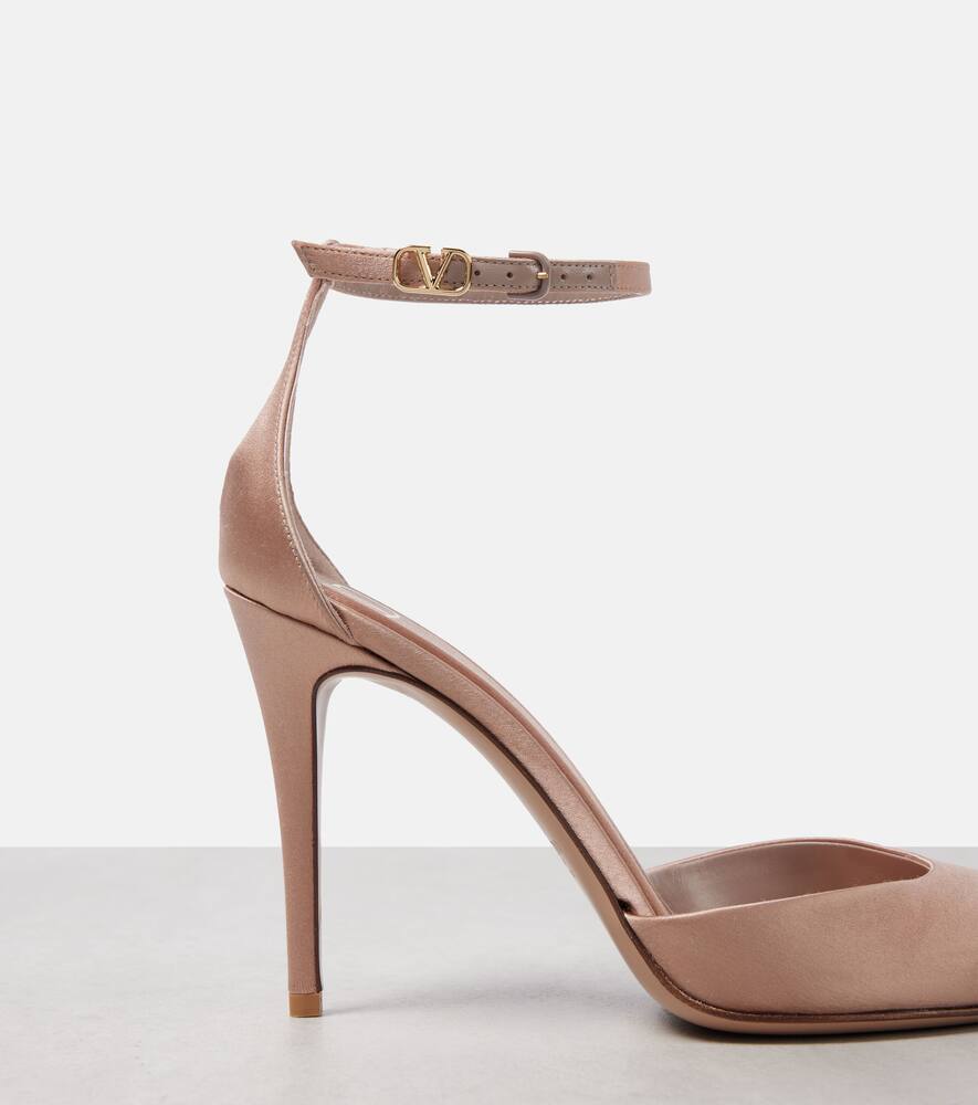 Valentino Garavani Eveninglam 100 satin pumps